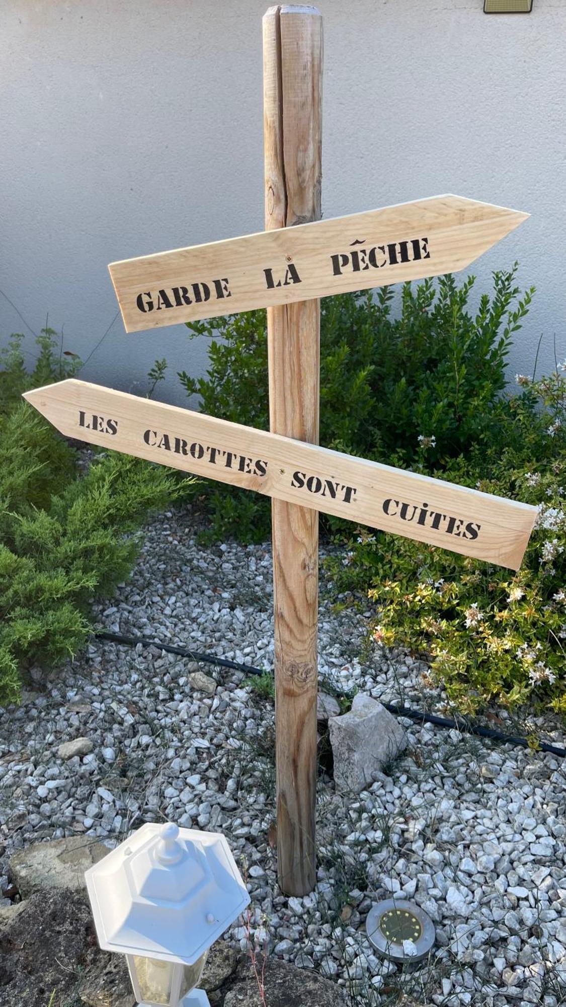Studio Les Petits Lutins Entraigues-sur-la-Sorgue ภายนอก รูปภาพ